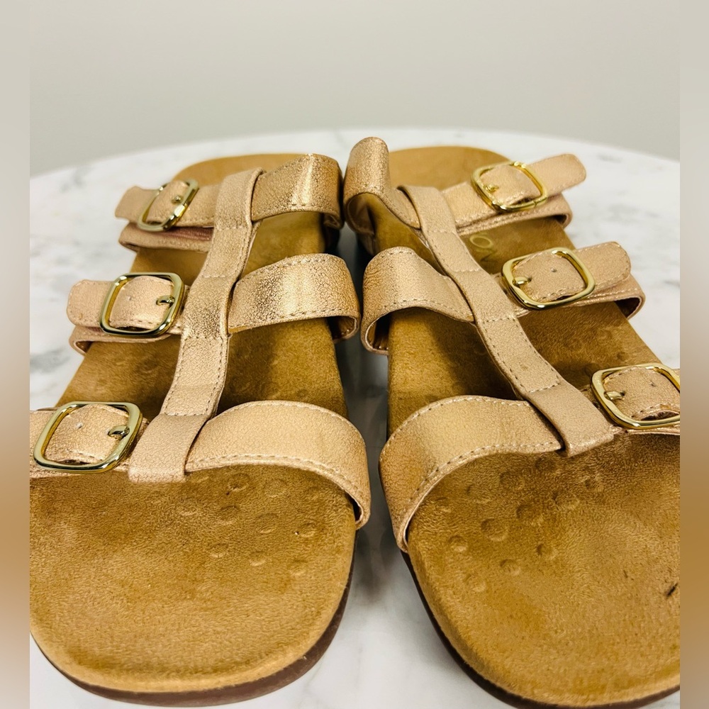 Vionic Misa Slide Sandals – Rose Gold, 8 - Picture 3 of 11